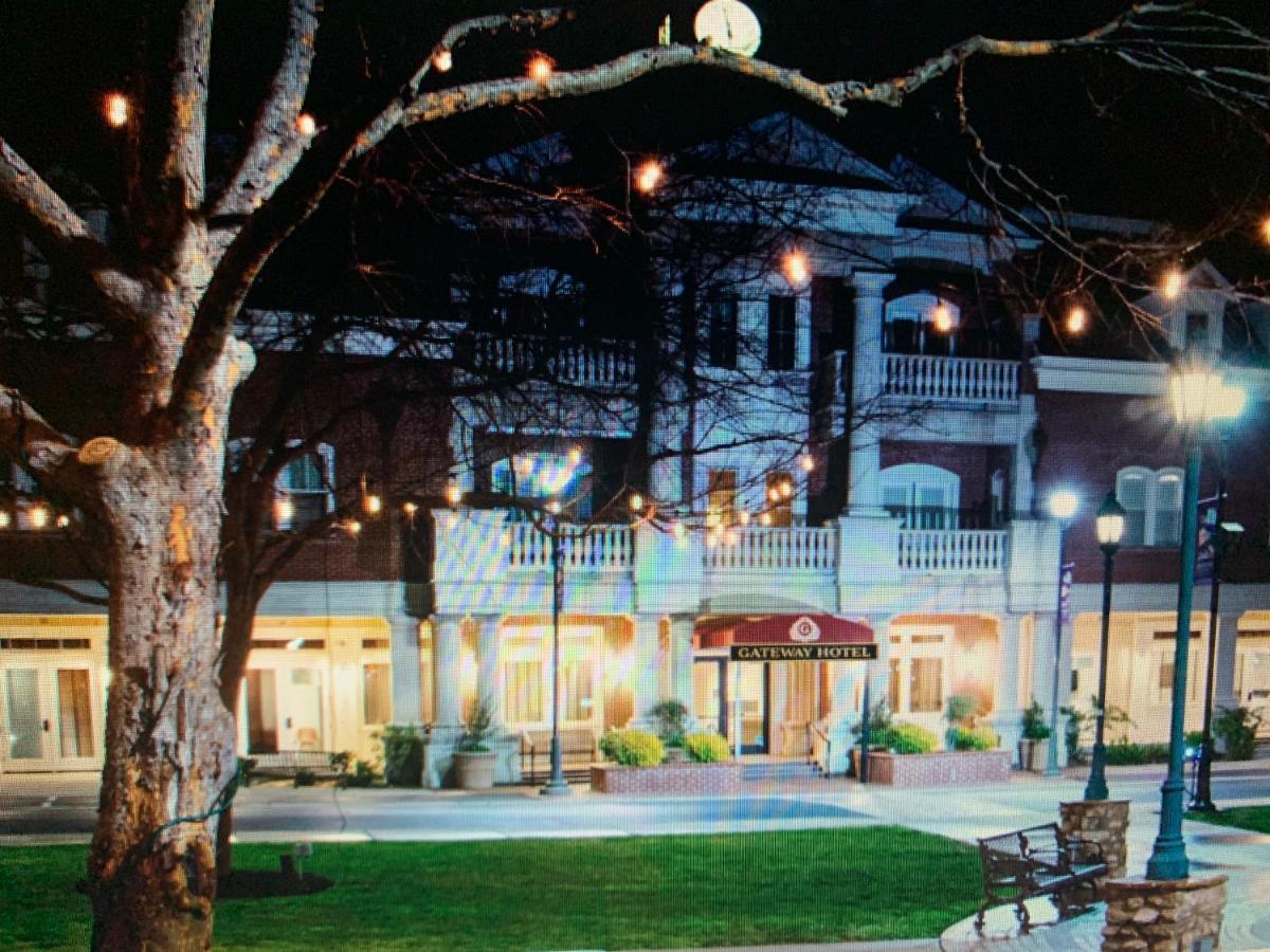Gateway Hotel, Trademark Collection By Wyndham Copper Cove Subdivision المظهر الخارجي الصورة